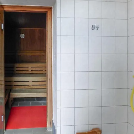 Cozy In With Sauna Viechtach